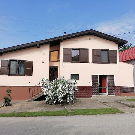 Chlaba Apartman Chl'aba Zewnętrze zdjęcie