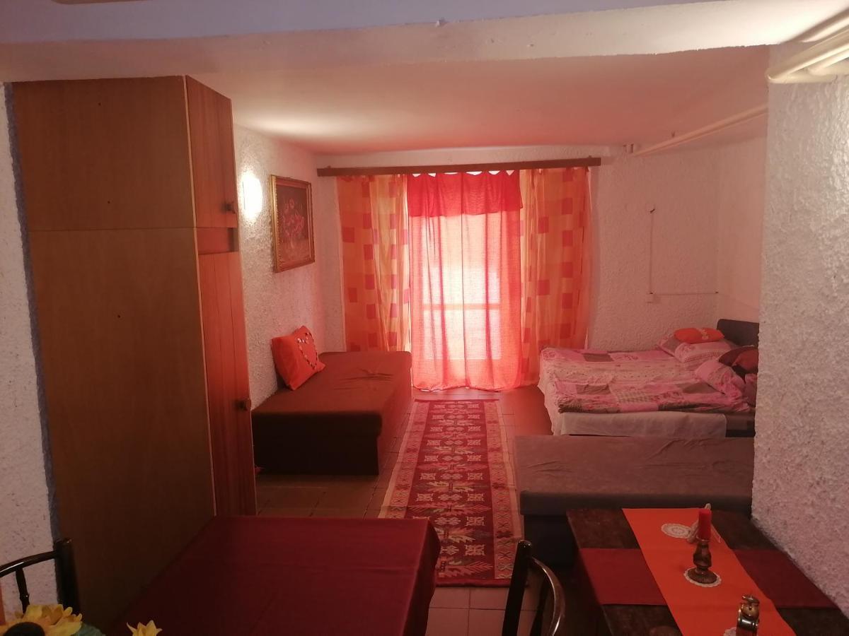 Chlaba Apartman Chl'aba Zewnętrze zdjęcie