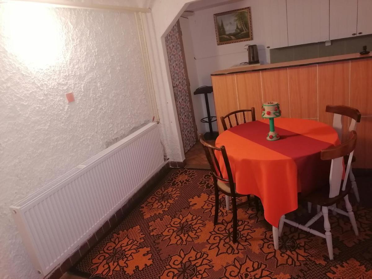 Chlaba Apartman Chl'aba Zewnętrze zdjęcie