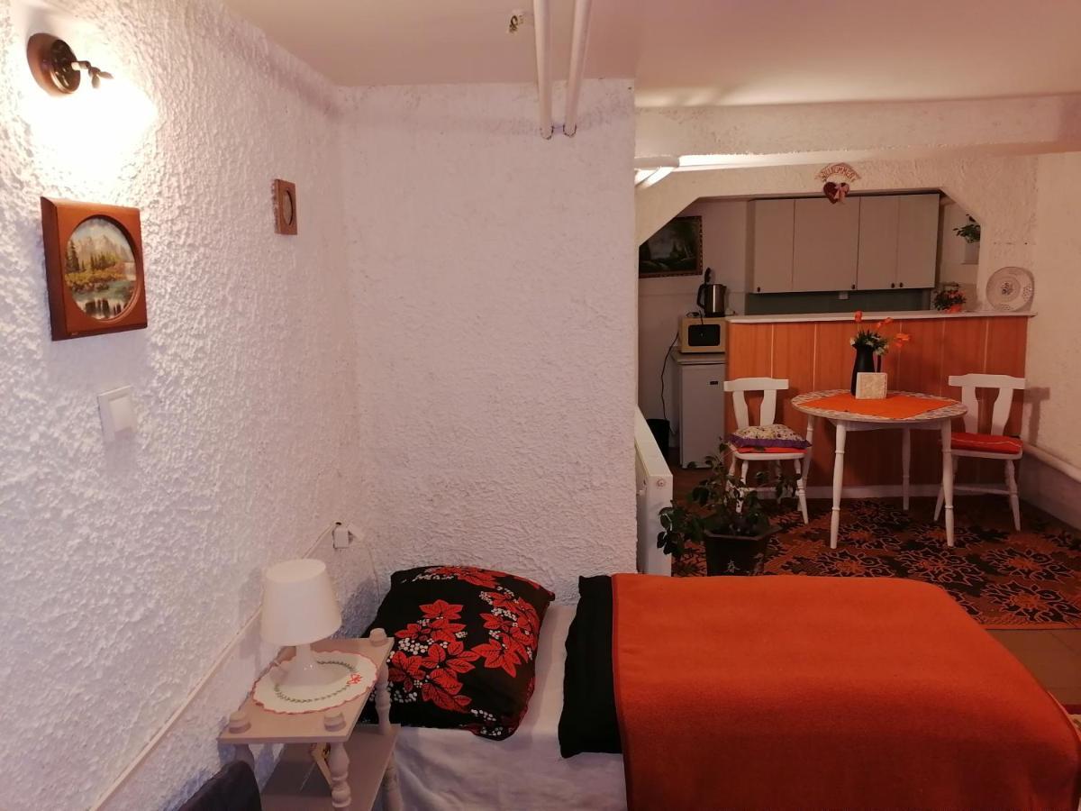 Chlaba Apartman Chl'aba Zewnętrze zdjęcie