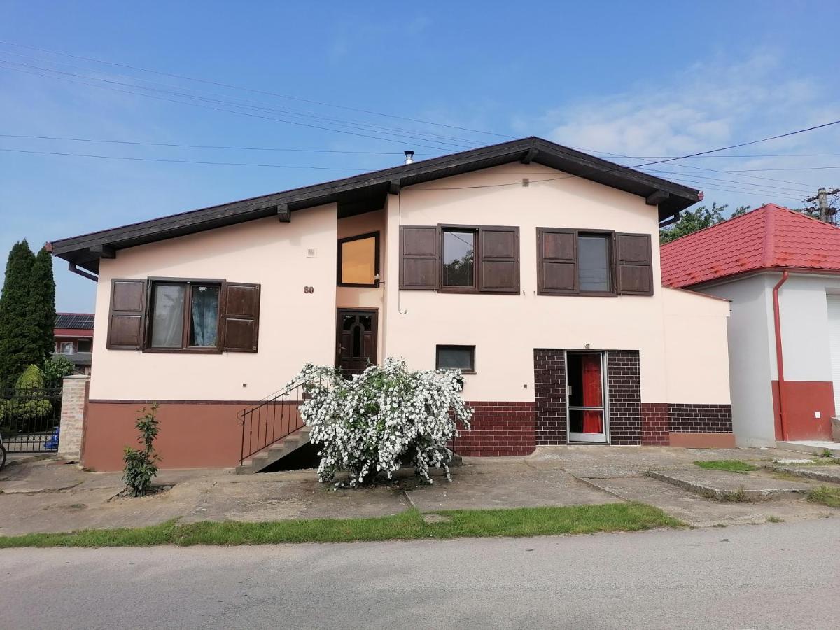 Chlaba Apartman Chl'aba Zewnętrze zdjęcie